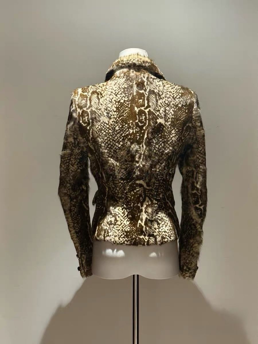 Serpent Relic | Relique du Serpent